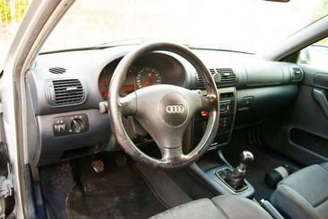 Audi A3 3 Portes 1.9 TDI — photo 11