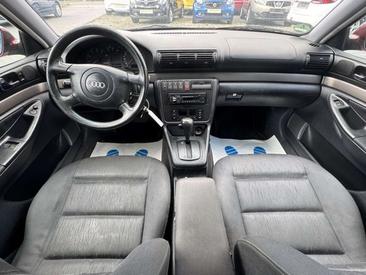 Audi A4 Avant 1.8 — photo 9