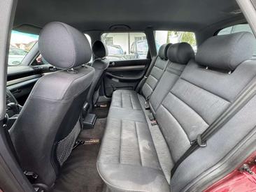 Audi A4 Avant 1.8 — photo 14