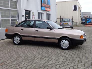 Audi 80 Berline 1.8 S NE — photo 6