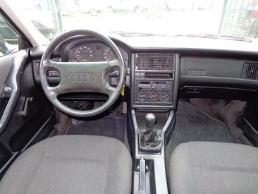 Audi 80 Berline 1.8 S NE — photo 13