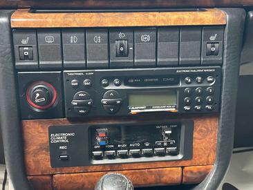 Audi V8 Berline 3.6 Quattro — photo 17