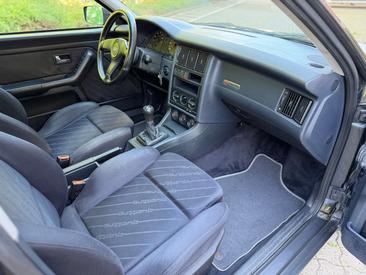 Audi 80 Berline 2.0 16V — photo 14