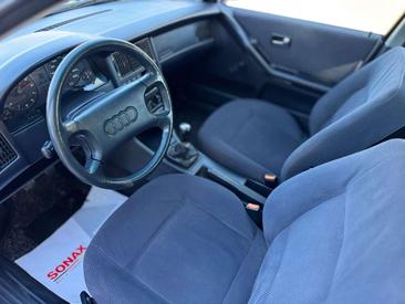 Audi 80 Berline 2.0 — photo 2