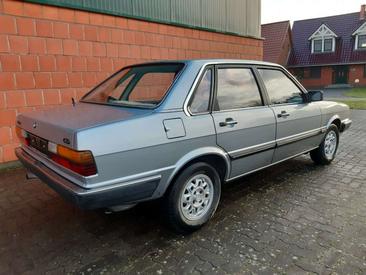 Audi 80 Berline 1.8 E — photo 11