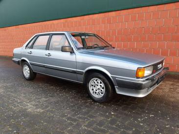Audi 80 Berline 1.8 E — photo 13