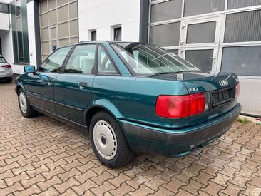 Audi 80 Berline 2.0 E — photo 3