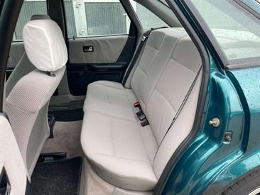 Audi 80 Berline 2.0 E — photo 10