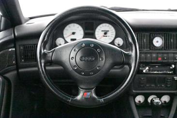 Audi RS2 Avant Black — photo 19