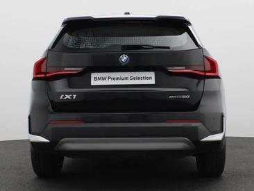 BMW IX1 EDrive20 — photo 3