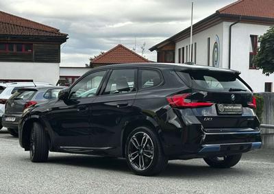 BMW IX1 XDrive30
