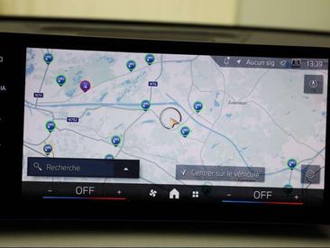 BMW IX1 EDrive20 — photo 11