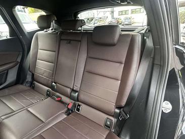 BMW IX1 XDrive30 — photo 13