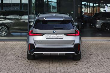 BMW IX1 EDrive20 — photo 5