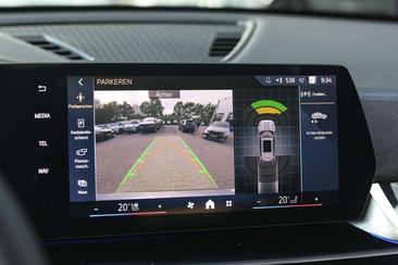 BMW IX1 EDrive20 — photo 17