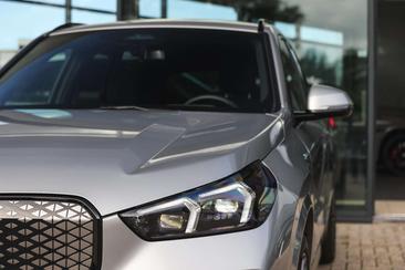 BMW IX1 EDrive20 — photo 29