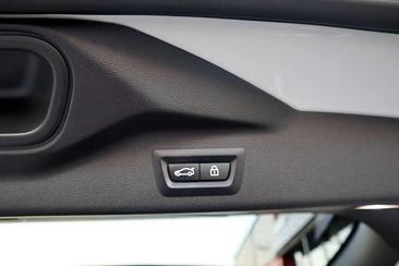 BMW X7 XDrive40d — photo 25