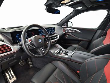 BMW XM Label — photo 13