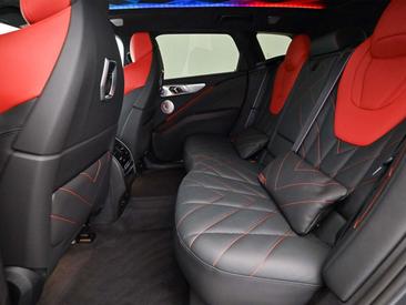 BMW XM Label — photo 15