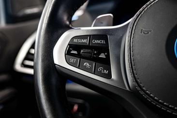 BMW X5 XDrive45e — photo 17