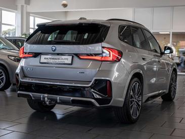BMW IX1 XDrive30 — photo 4