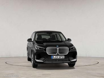 BMW IX1 XDrive30 — photo 13