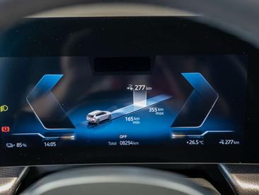 BMW IX1 XDrive30 — photo 14