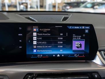 BMW IX1 XDrive30 — photo 16