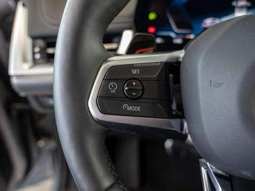 BMW IX1 XDrive30 — photo 22