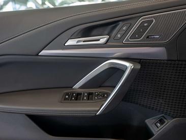 BMW IX1 XDrive30 — photo 24