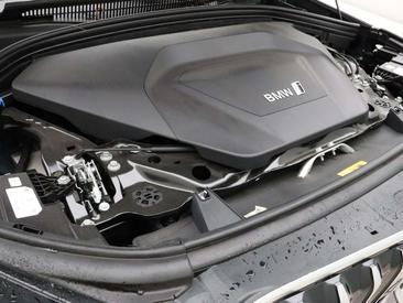 BMW IX1 XDrive30 — photo 24