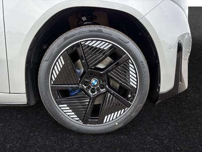 BMW iX3 40