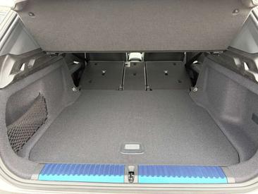 BMW iX3 40 — photo 25