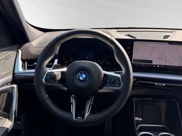 BMW IX1 EDrive20 — photo 10