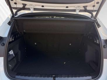 BMW IX1 EDrive20 — photo 14