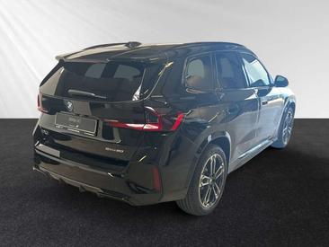 BMW IX1 EDrive20 — photo 2