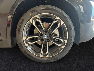 BMW IX1 EDrive20