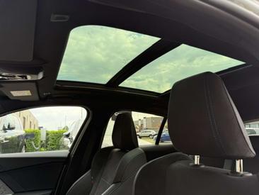 BMW 120i M Sport — photo 16