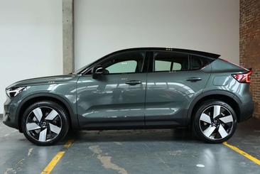 Volvo EC40 Coupé SUV Single Motor Extended Range — photo 5