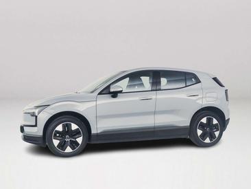 Volvo EX30 Single Motor Extended Range — photo 2