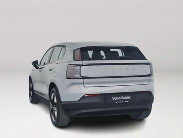Volvo EX30 Single Motor Extended Range — photo 9