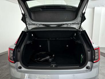 Volvo EX30 Single Motor Extended Range — photo 11