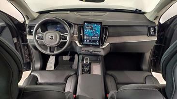 Volvo XC90 T6 AWD — photo 3