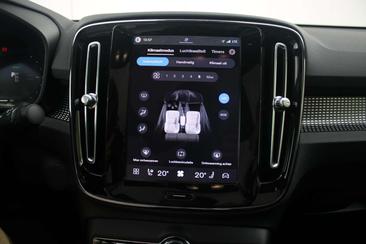 Volvo EC40 Coupé SUV Single Motor Extended Range — photo 33