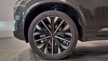 Volvo XC90 T6 AWD — photo 6