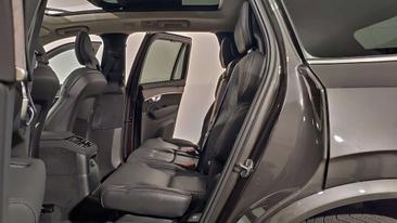 Volvo XC90 T6 AWD — photo 10