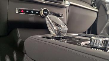 Volvo XC90 T6 AWD — photo 13