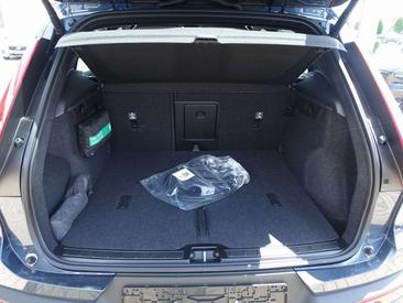 Volvo EX40 Single Motor Extended Range — photo 12