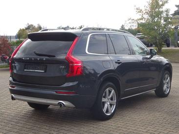 Volvo XC90 D5 AWD — photo 9