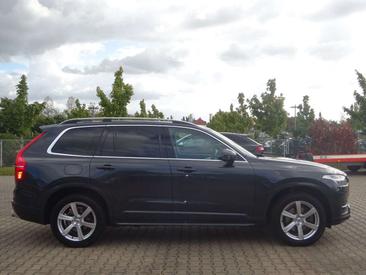 Volvo XC90 D5 AWD — photo 10
